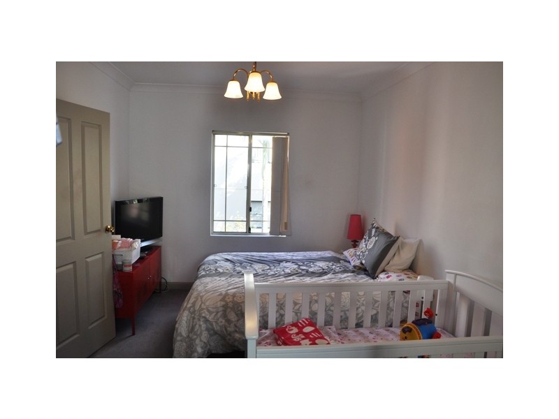 2/119 Windsor Road, Dulwich Hill NSW 2203