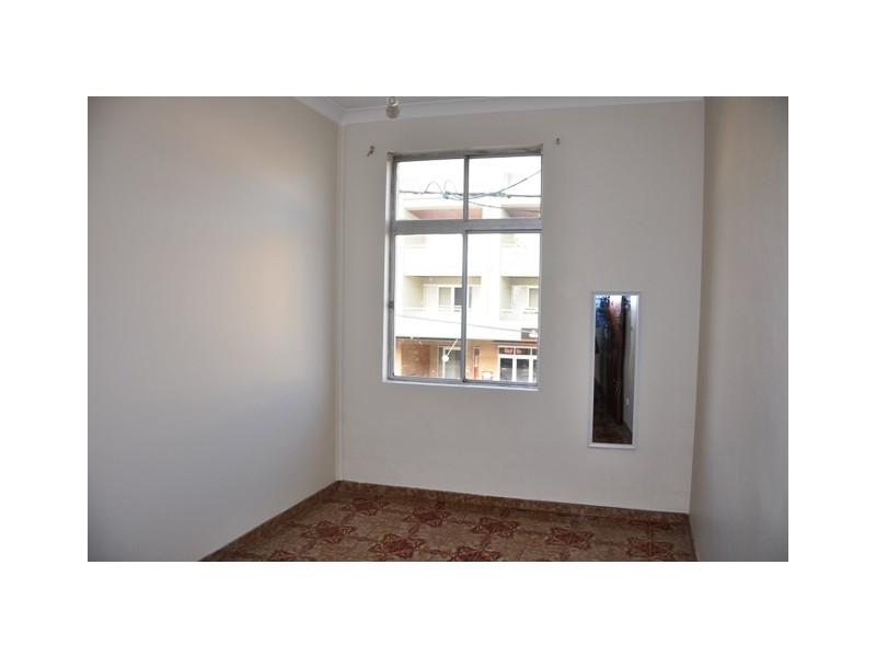 1/37 New Canterbury Road, Petersham NSW 2049