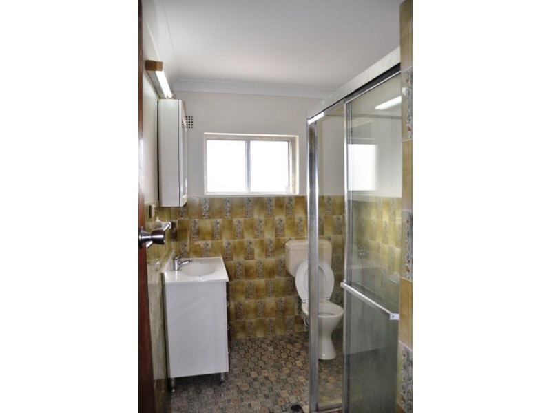 1/37 New Canterbury Road, Petersham NSW 2049