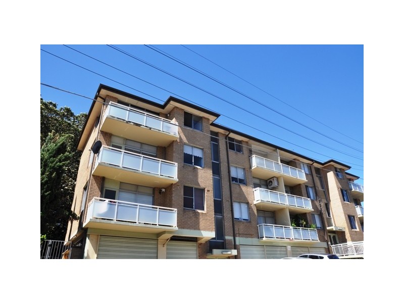 9/307 New Canterbury Road, Lewisham NSW 2049