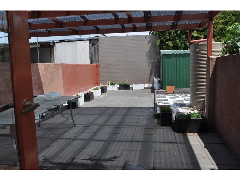 6 Sutherland Street, St Peters NSW 2044