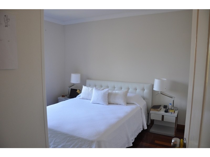 2/21 Glen Street, Marrickville NSW 2204