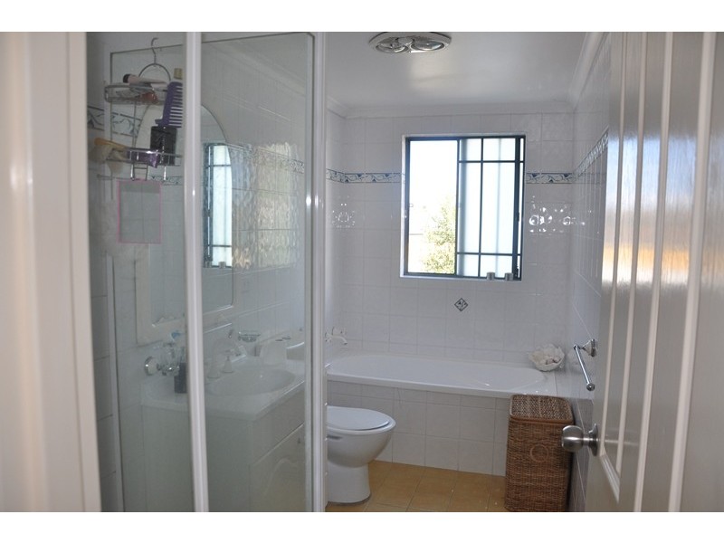 2/21 Glen Street, Marrickville NSW 2204