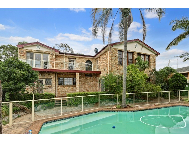 39 Lugarno Parade, Lugarno NSW 2210