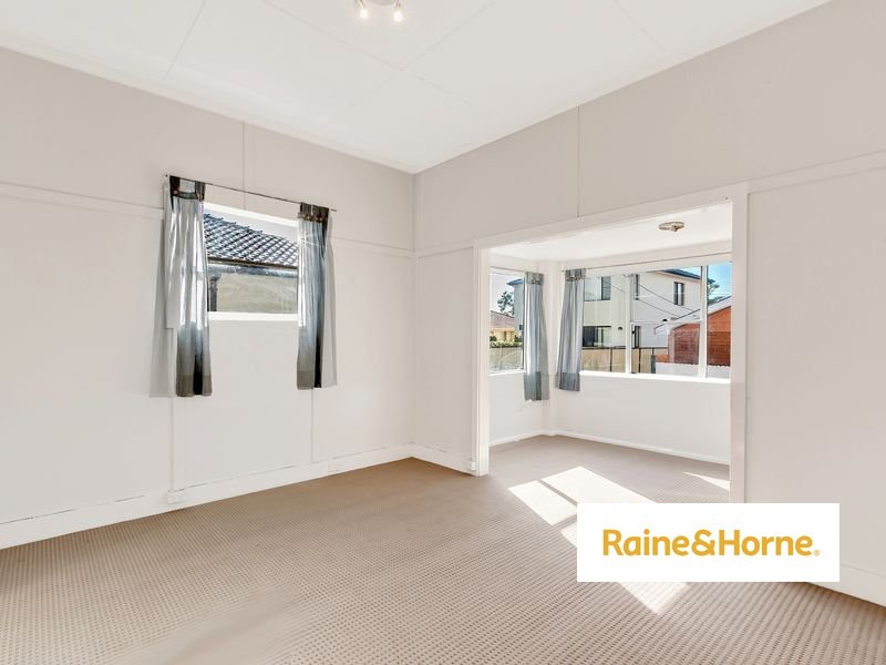 15A St Georges Road, Bexley NSW 2207