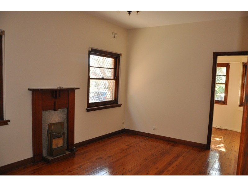 1/37 Shaw Street, Petersham NSW 2049
