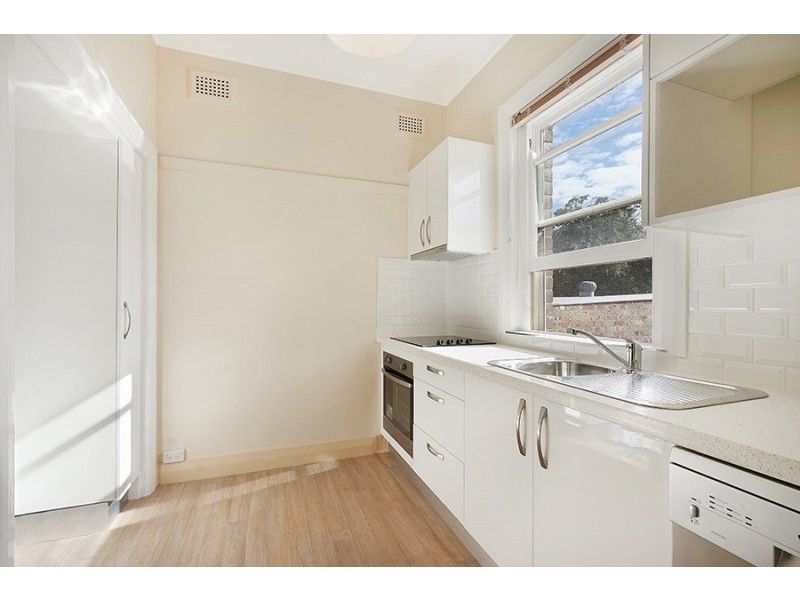 2/43 Liverpool Road, Ashfield NSW 2131