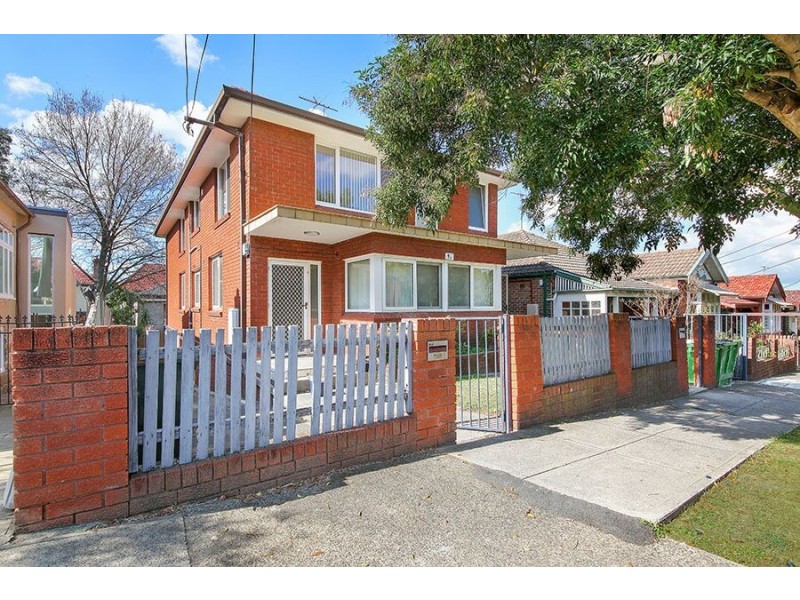 2/9 William Street, Marrickville NSW 2204