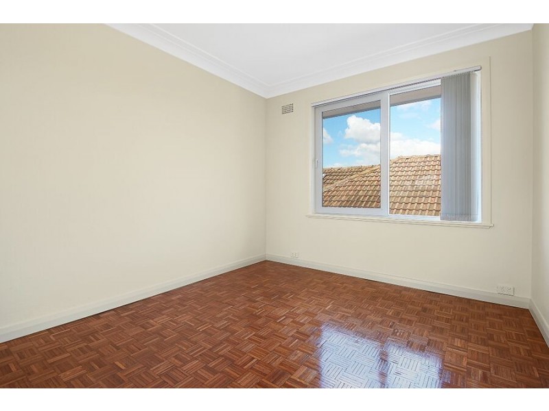 2/9 William Street, Marrickville NSW 2204