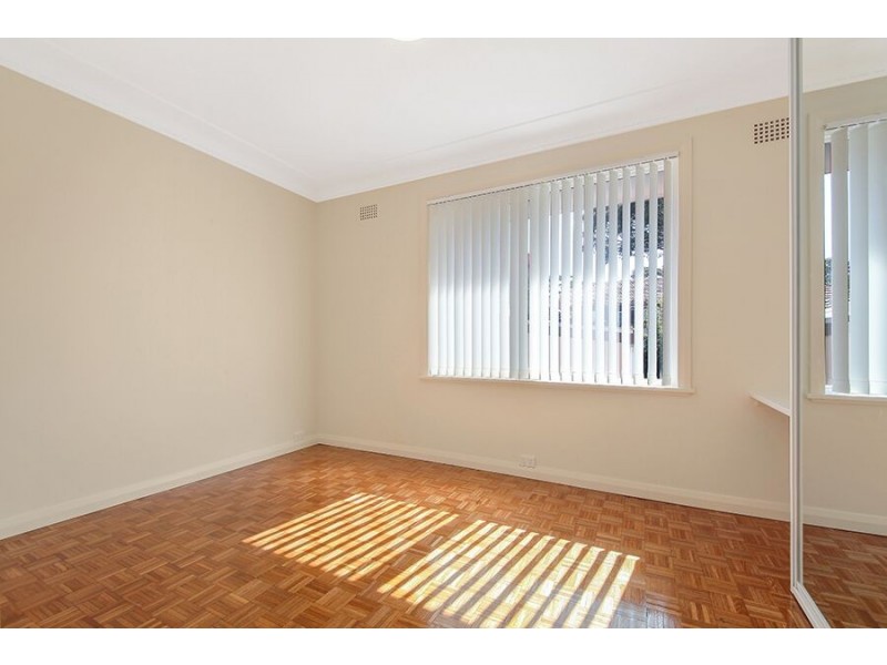2/9 William Street, Marrickville NSW 2204