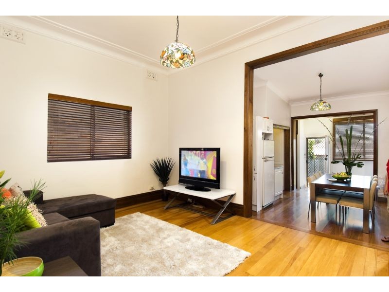 14 Moncur Street, Marrickville NSW 2204