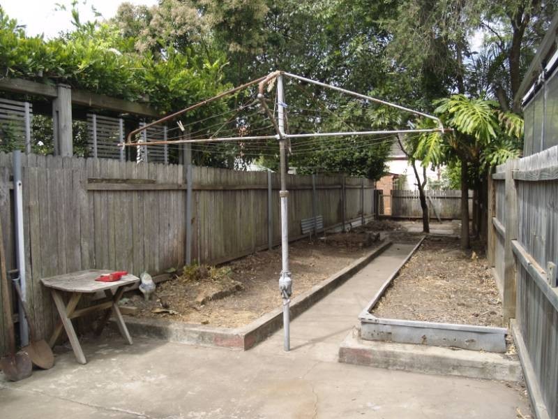 15 ALLANS AVENUE, Petersham NSW 2049