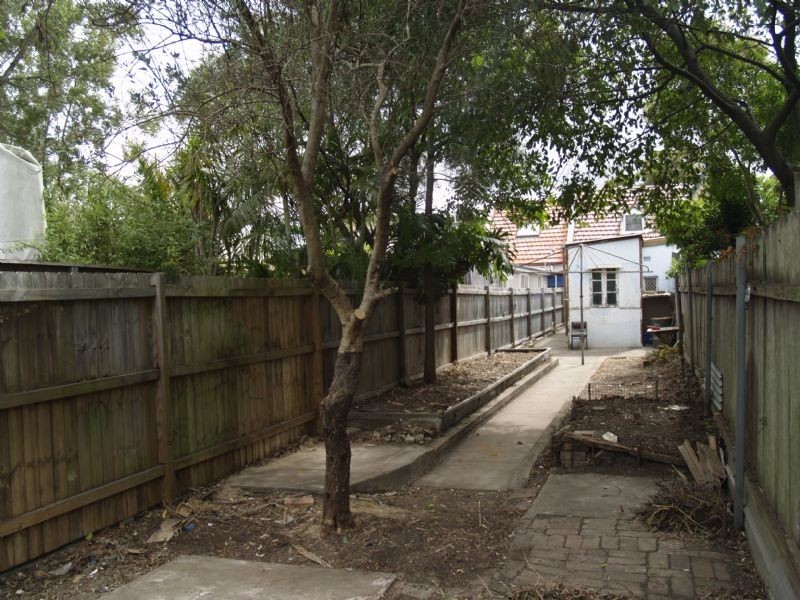 15 ALLANS AVENUE, Petersham NSW 2049