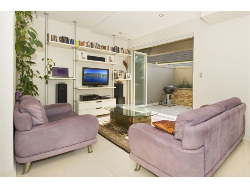 1/24 Gordon Street, Petersham NSW 2049