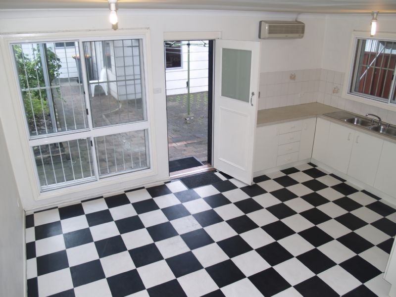 244 ALBANY ROAD, Petersham NSW 2049