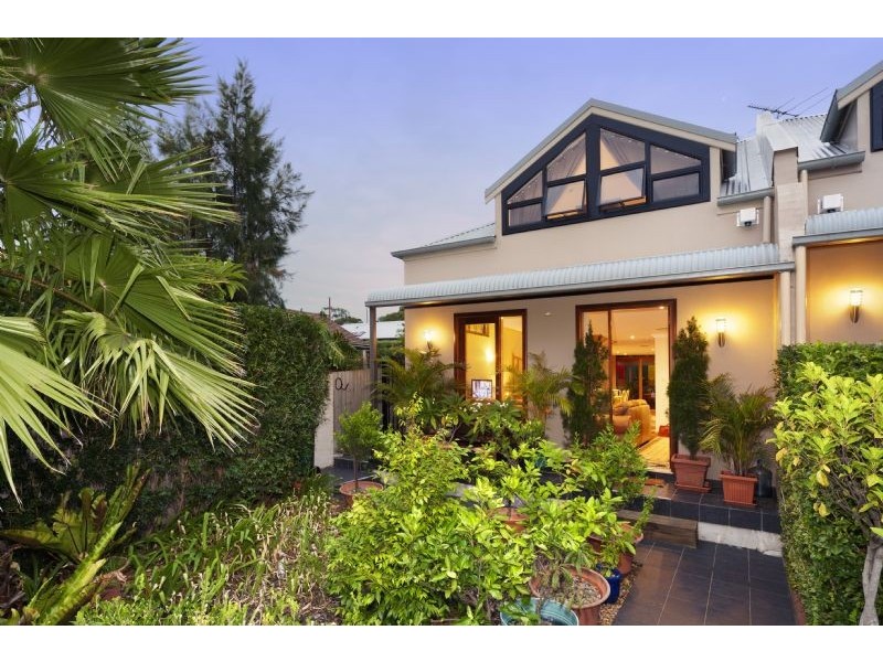 4a Lords Road, Leichhardt NSW 2040