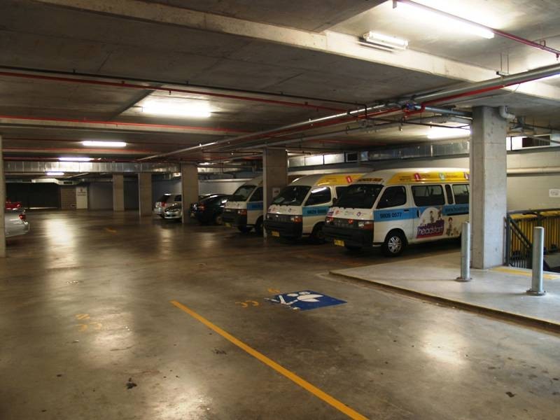 2/4a MERIDIAN PLACE, Bella Vista NSW 2153