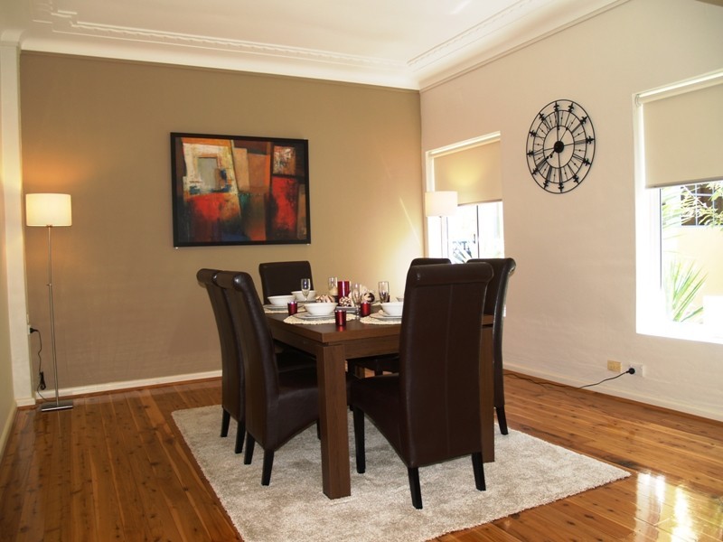 16 REDGUM DRIVE, Lugarno NSW 2210