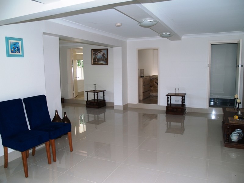 16 REDGUM DRIVE, Lugarno NSW 2210