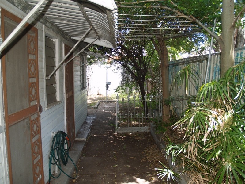 245 CORUNNA ROAD, Petersham NSW 2049