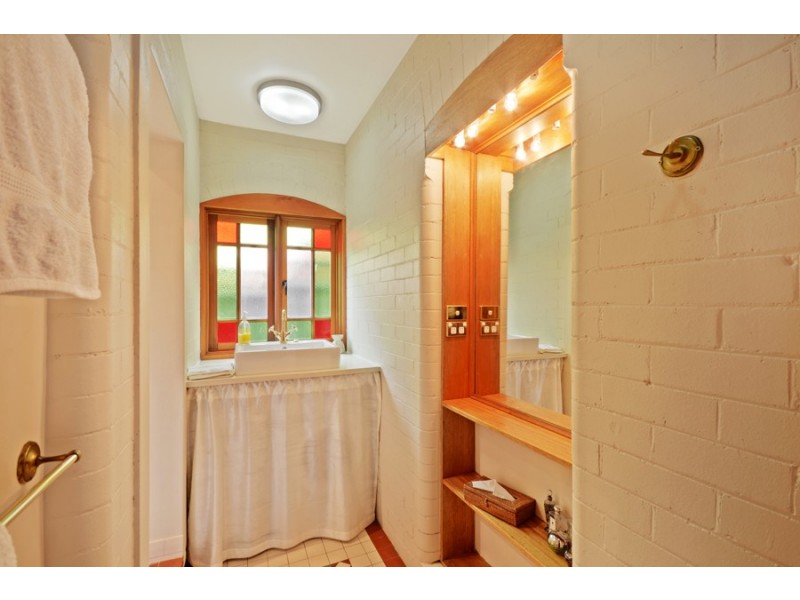 2/260 New Canterbury Road, Lewisham NSW 2049