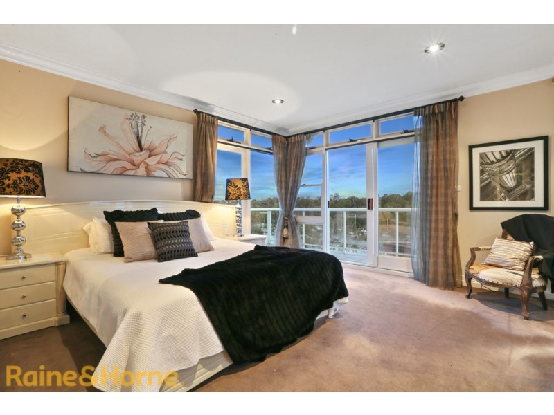8 George Street, Hunters Hill NSW 2110