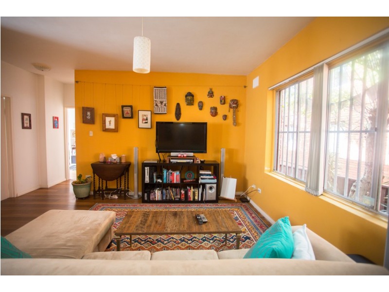2/18 Bayley Street, Marrickville NSW 2204