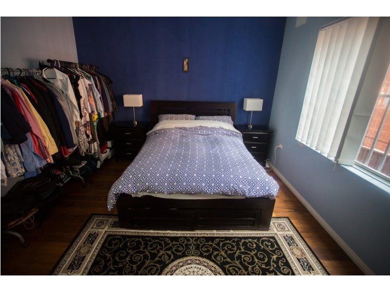 2/18 Bayley Street, Marrickville NSW 2204