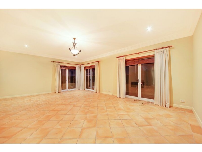 88 Waitara St, Hurstville Grove NSW 2220