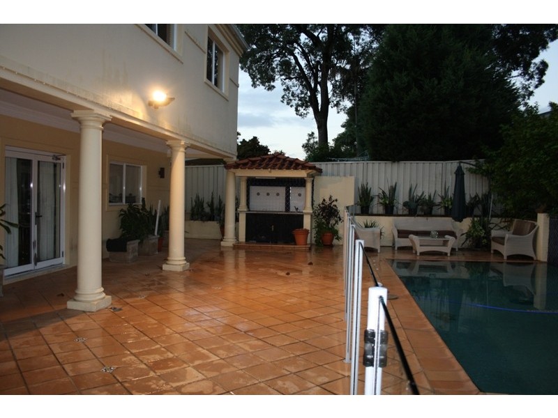 88 Waitara St, Hurstville Grove NSW 2220