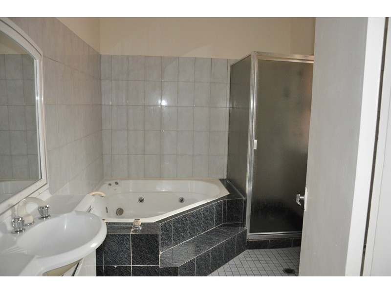 2/77 Wardell Road, Lewisham NSW 2049
