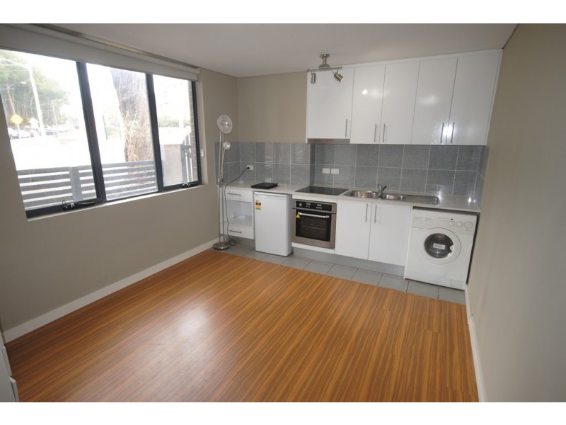 8/2 Thomas Street, Lewisham NSW 2049