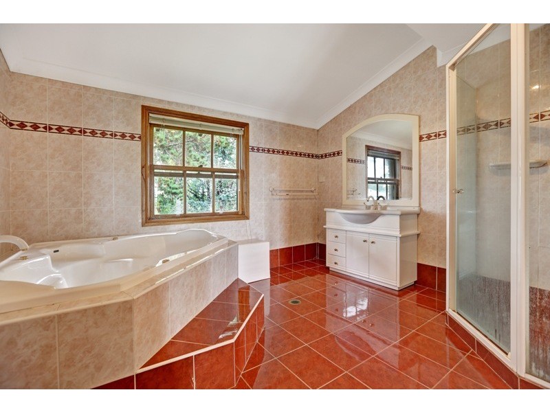 39 Lugarno Parade, Lugarno NSW 2210