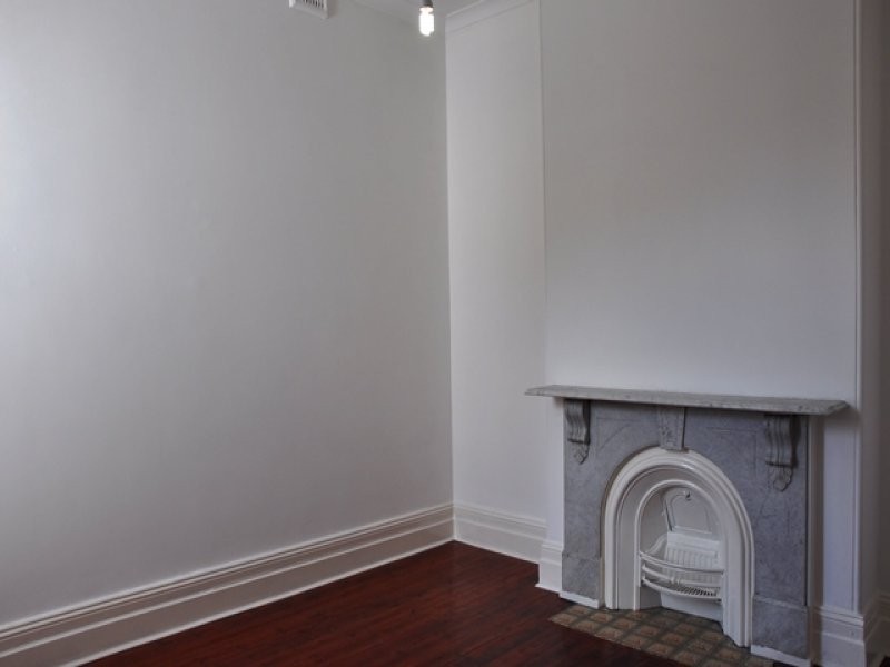 2/119 New Canterbury Road, Petersham NSW 2049