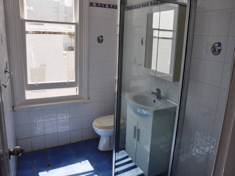2/119 New Canterbury Road, Petersham NSW 2049