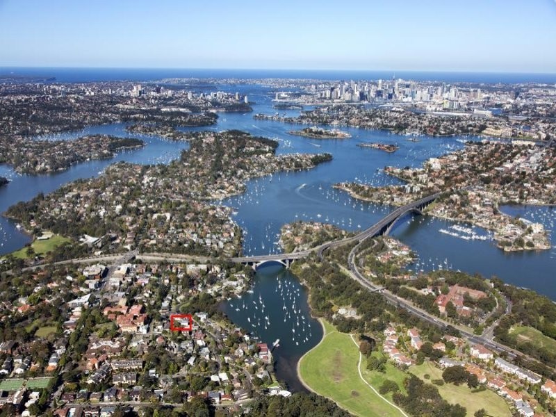 8 George Street, Hunters Hill NSW 2110