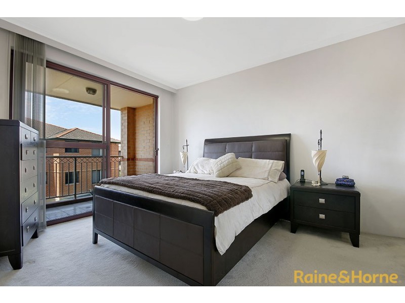 141/18-20 Knocklayde Street, Ashfield NSW 2131