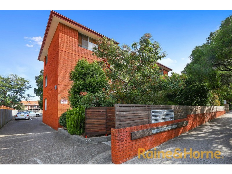 14/27-29 Pile Street, Marrickville NSW 2204