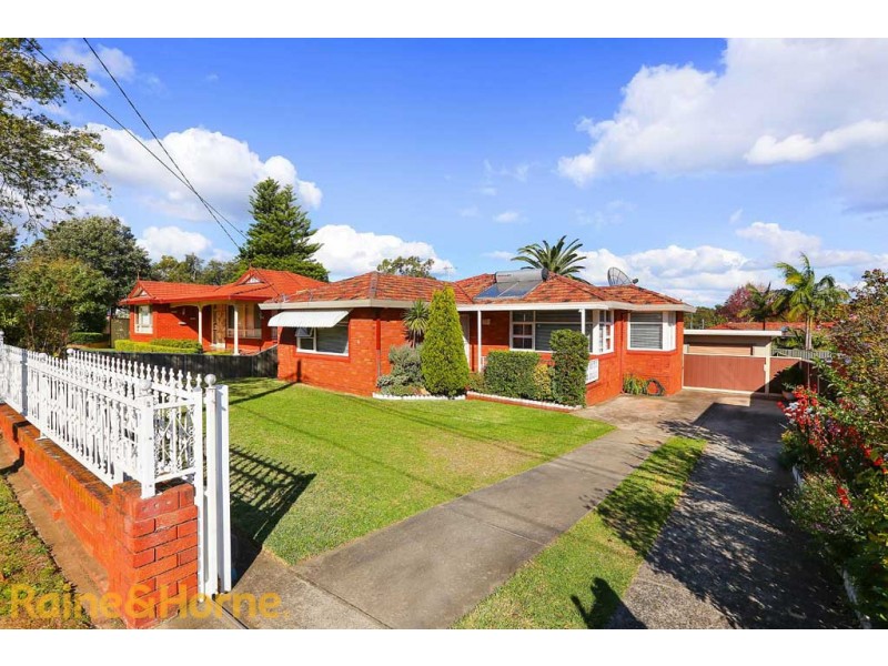 6 Kathleen Parade, Picnic Point NSW 2213