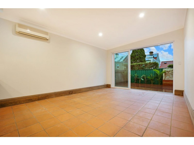 12 Middle Street, Marrickville NSW 2204