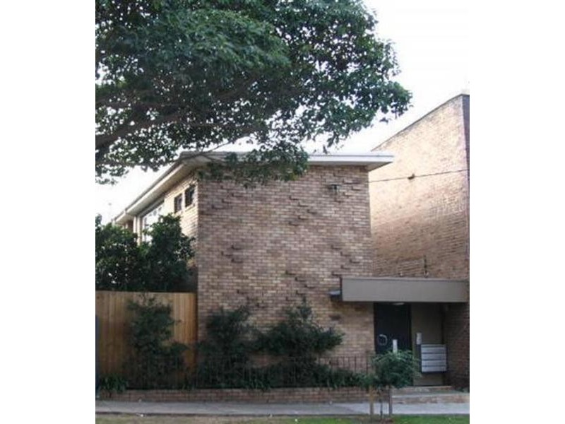 1D/196 Edgeware Road, Newtown NSW 2042