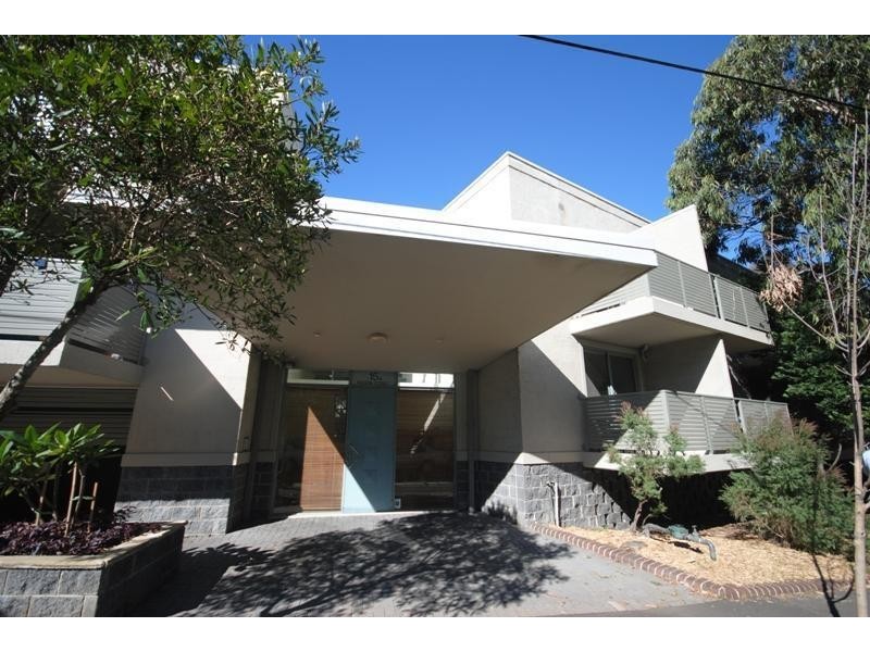 1/15A Wilson Street, Newtown NSW 2042