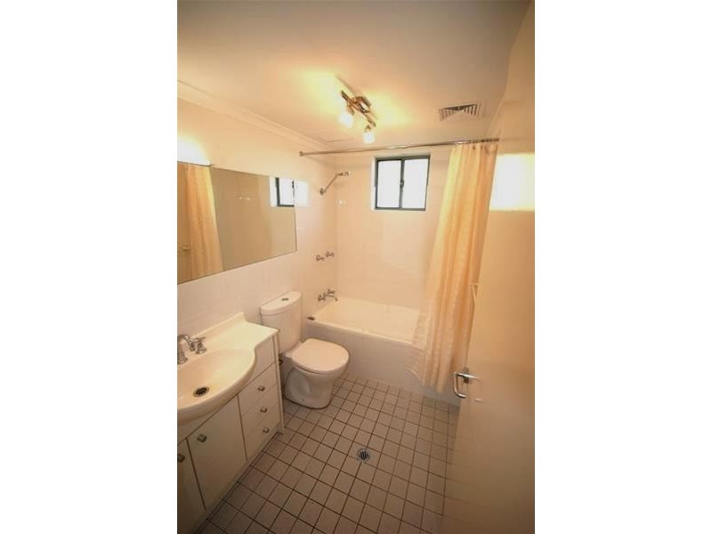 1/15A Wilson Street, Newtown NSW 2042