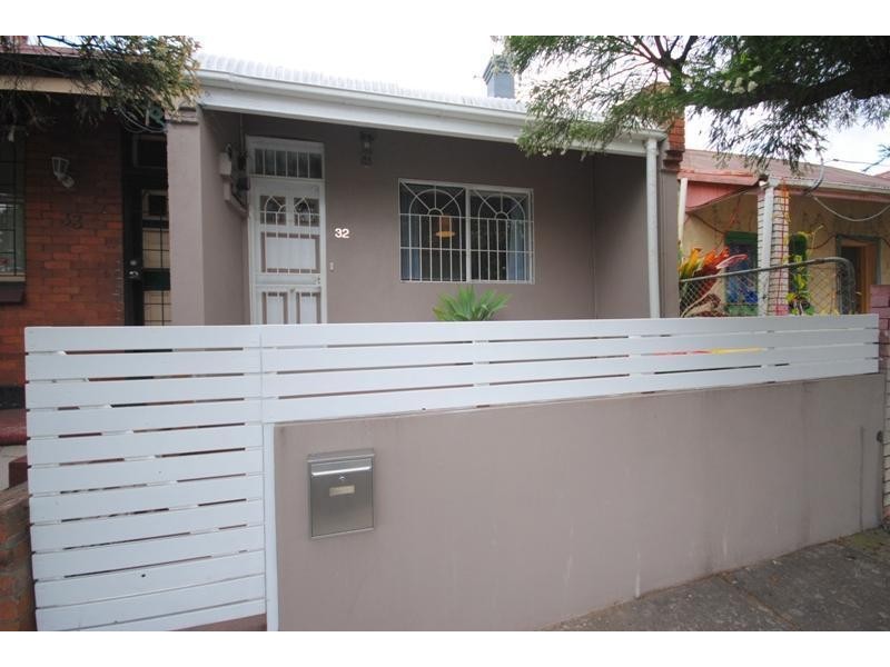 32 Francis Street, Enmore NSW 2042