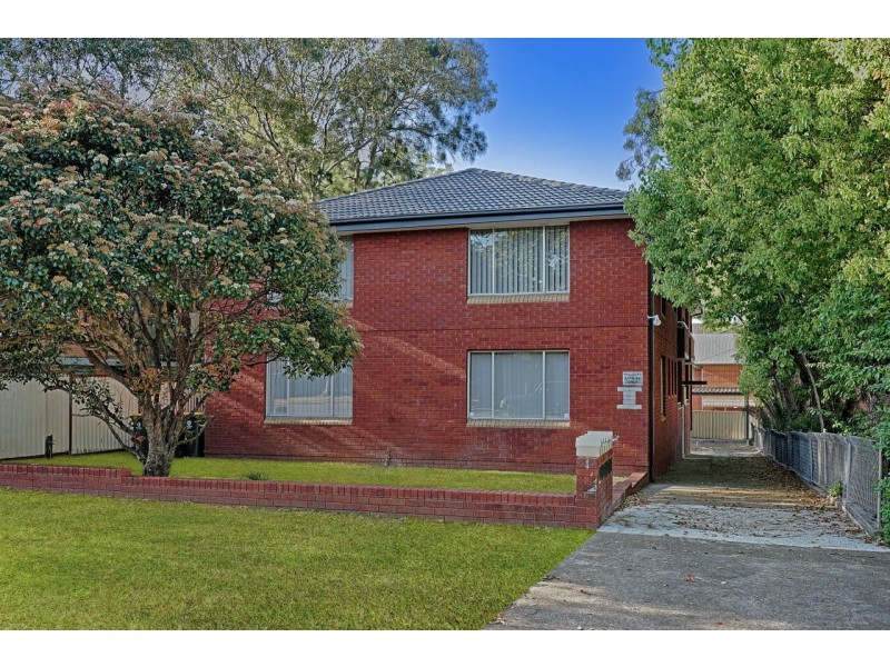 1/1 Arthur Street, Merrylands West NSW 2160
