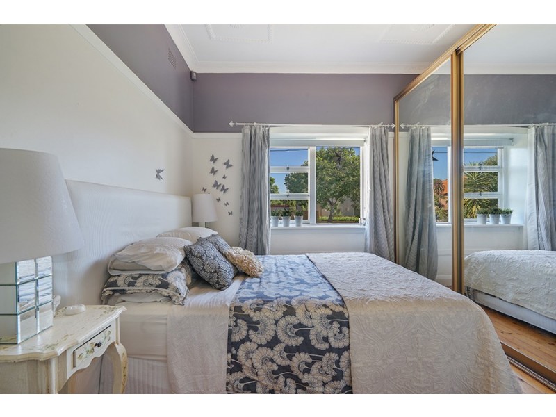 2 Glenore Road, Canterbury NSW 2193