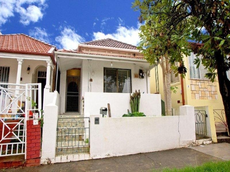 6 Fernbank Street, Marrickville NSW 2204