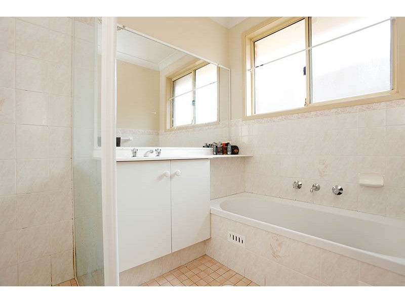 30 De Castella Drive, Blacktown NSW 2148