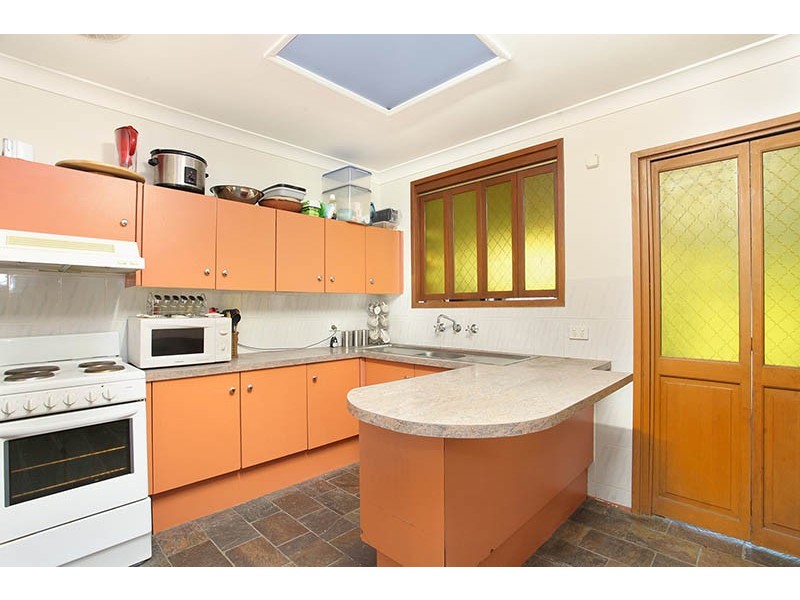 31 Burdett Crescent, Blacktown NSW 2148