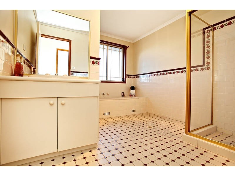 2 Sunville Court, Blacktown NSW 2148